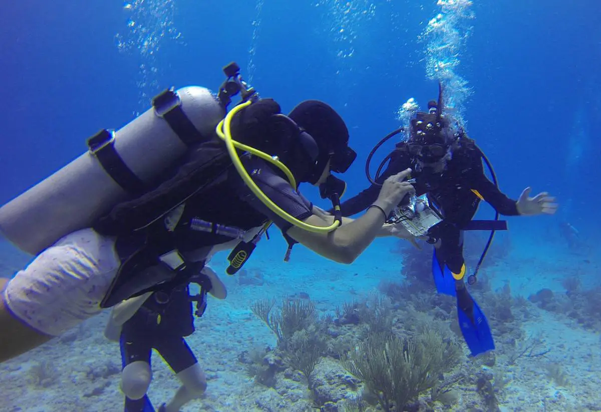 Comunicación de la tableta de buceo 