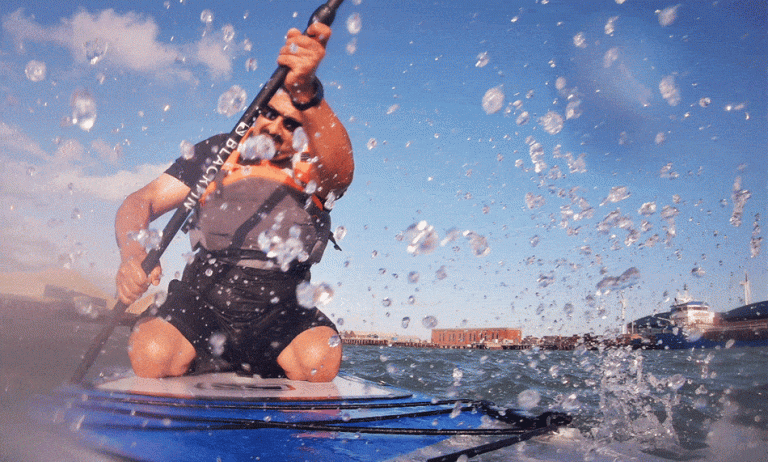 Cómo hacer paddle board contra la corriente: La guía completa