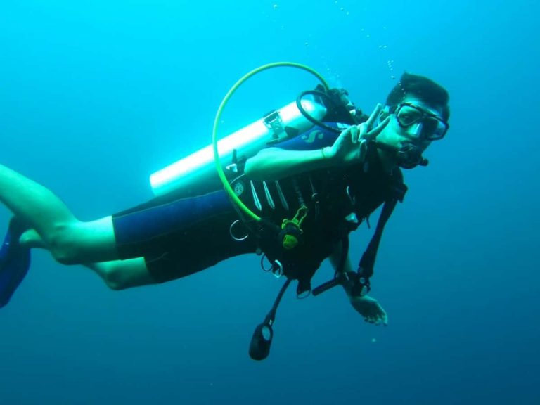 Esta es la razón por la que el buceo es un entrenamiento increíble